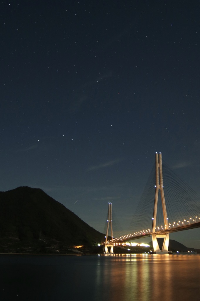 夜の多々羅大橋