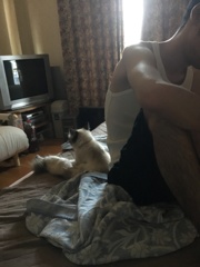 背中合わせ