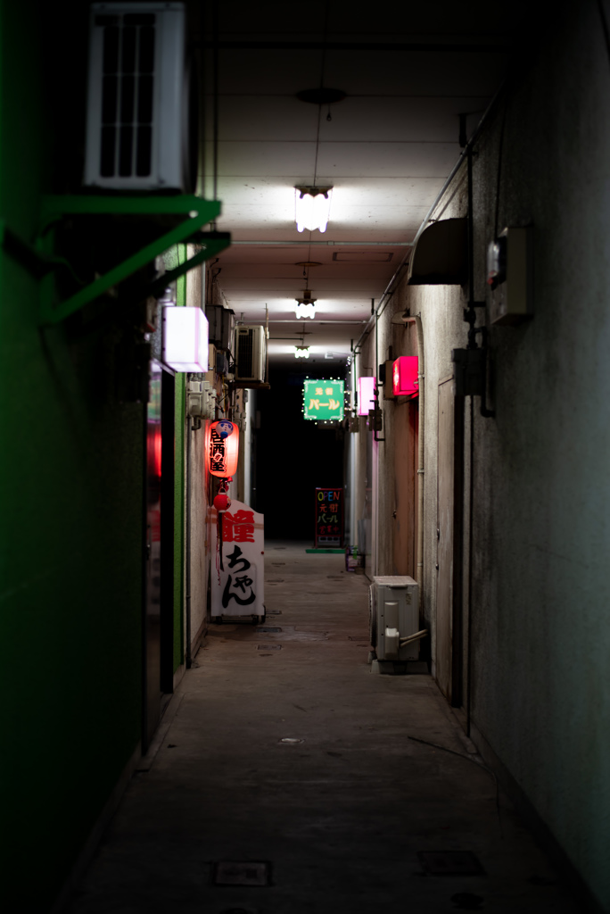 路地裏