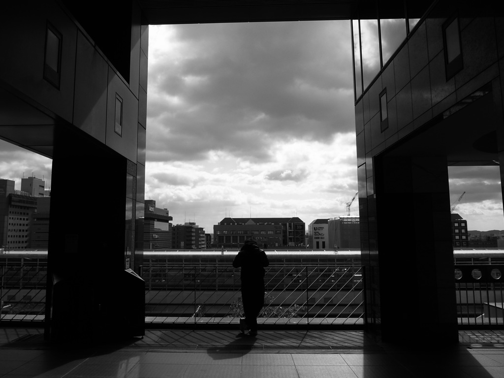 京都駅 平日の空