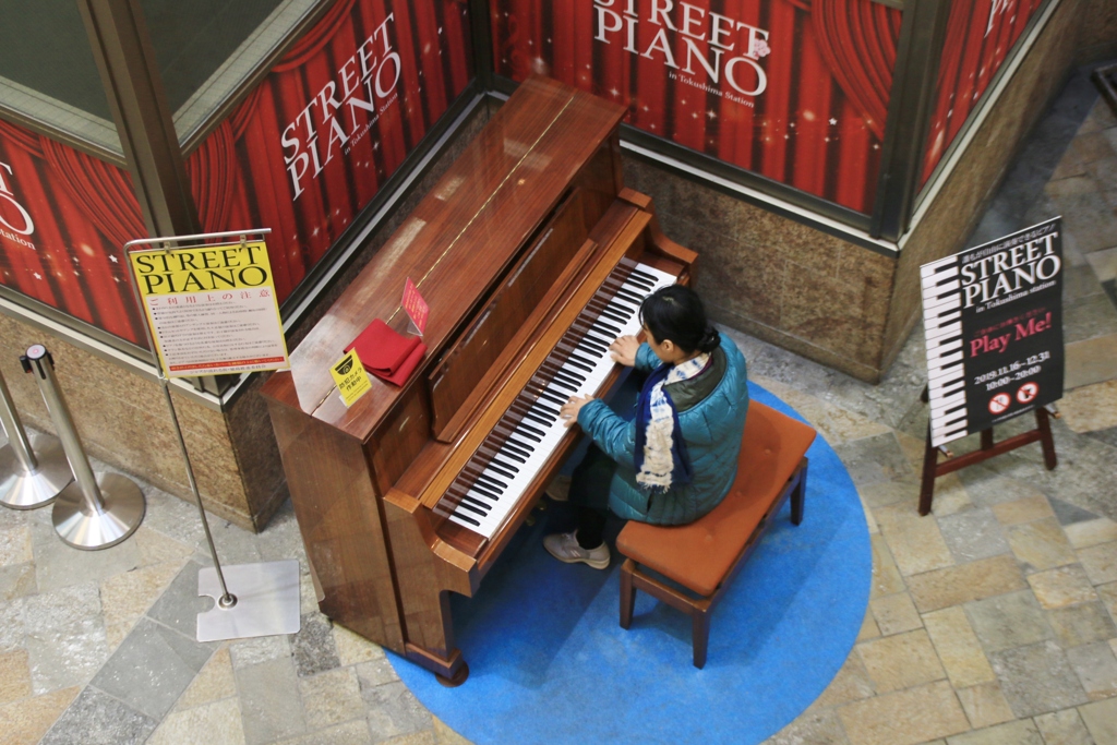 ストリートピアノ（街角ピアノ）♪