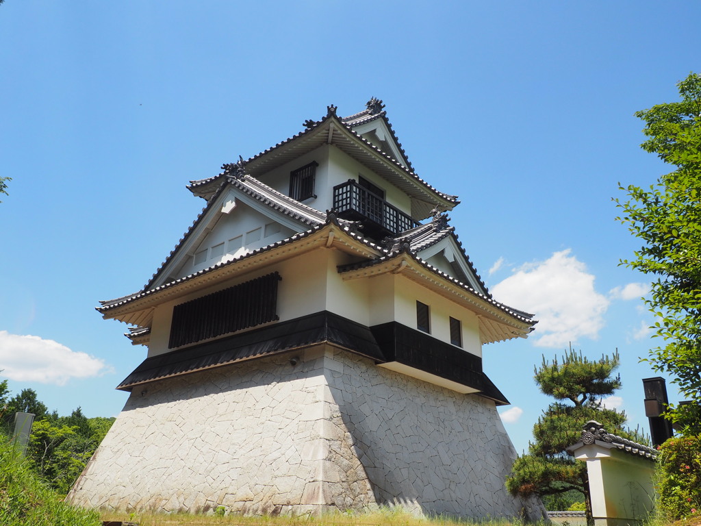 休館