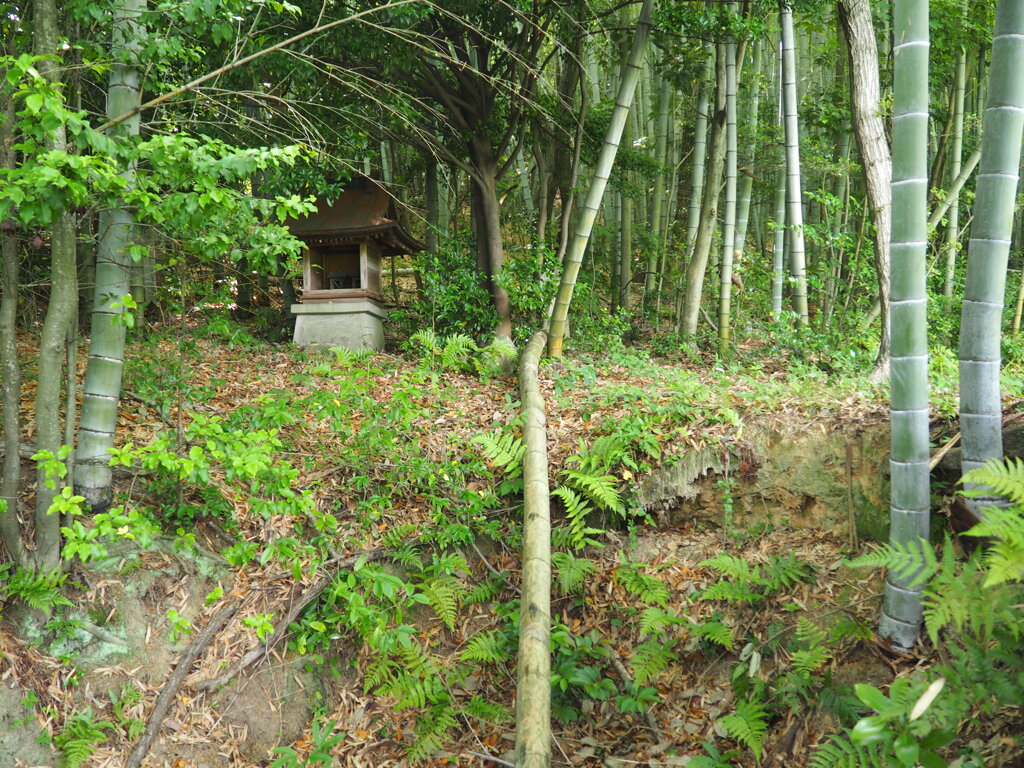 小祠