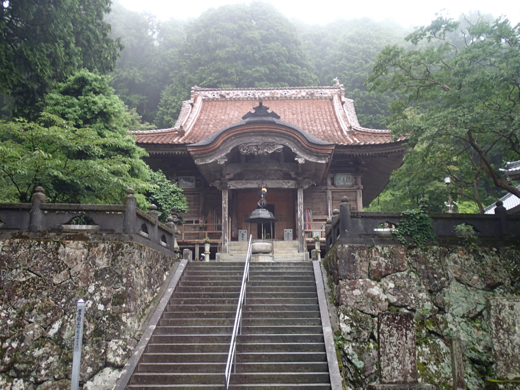 お遍路43番札所「明石寺」