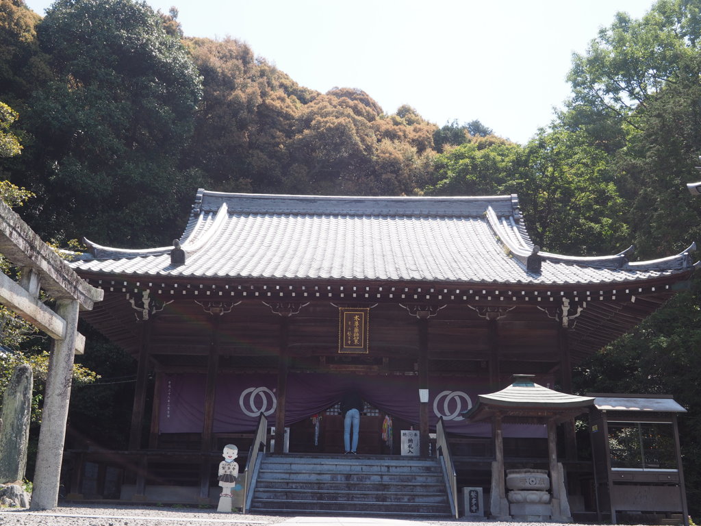 お遍路50番札所「繁多寺」