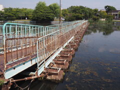 浮橋