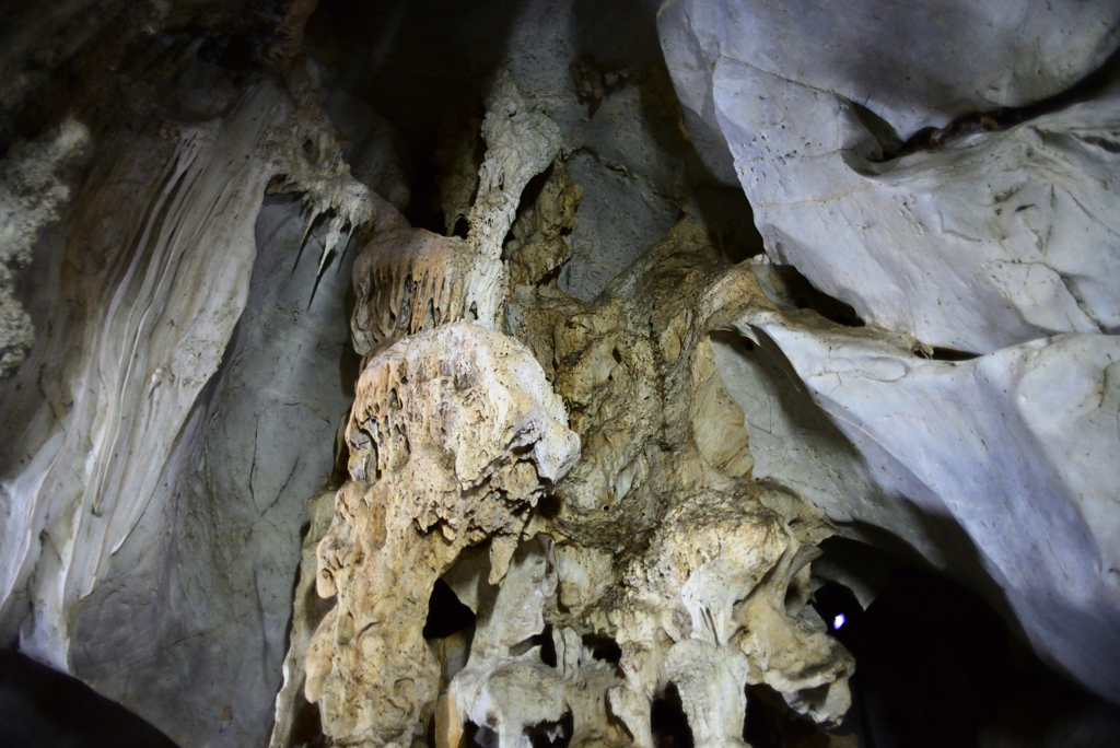 Wat Tham Khao Rup Chang 5