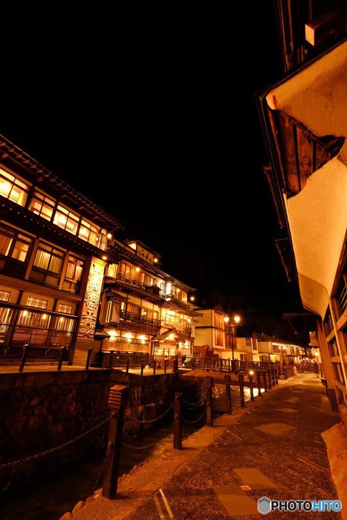 銀山温泉
