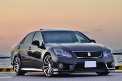 クラウン アスリート