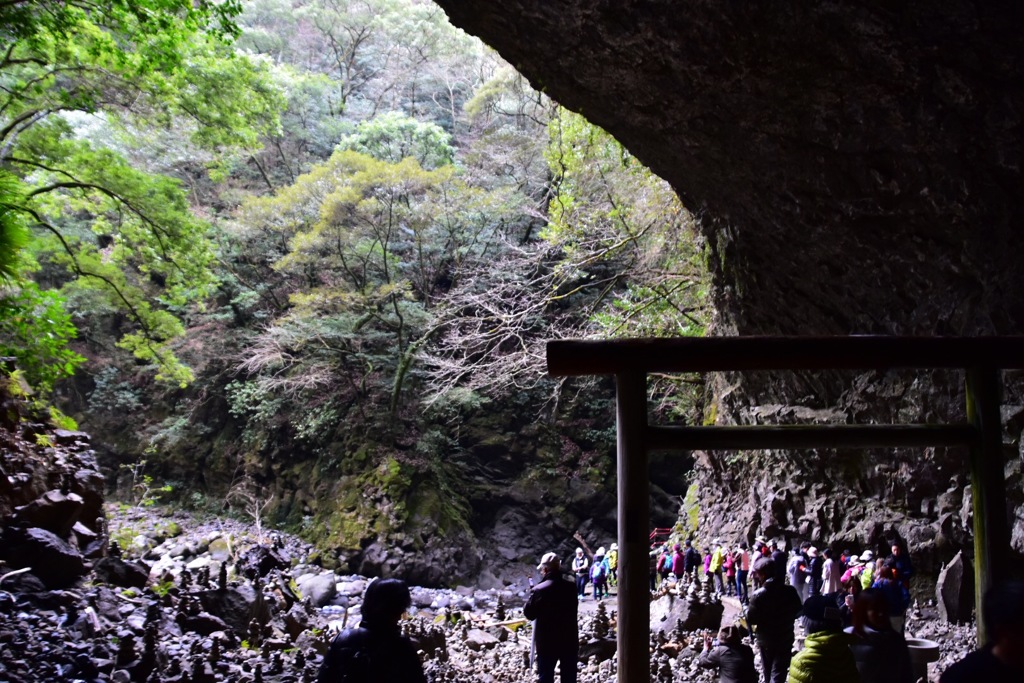 天岩戸神社(天安河原)