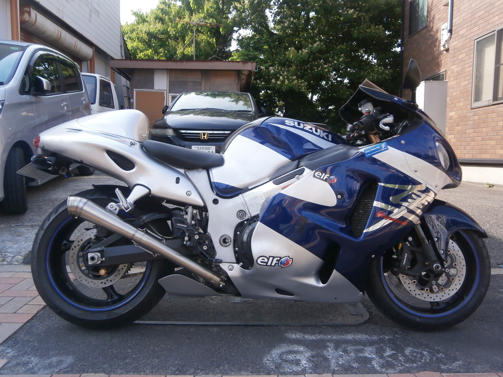 スズキ ハヤブサ ＧＳＸ１３００Ｒ ３号機（２００４年式） by ばば