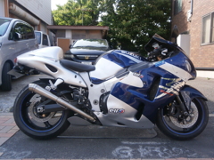 スズキ　ハヤブサ　ＧＳＸ１３００Ｒ　３号機（２００４年式）