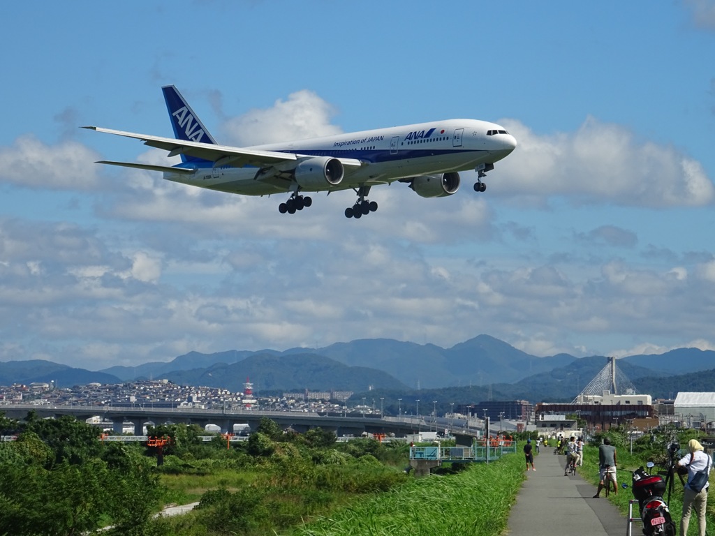 伊丹空港逆ラン(RWY14R)アプローチ