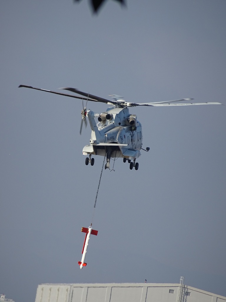 MCH101　掃海ヘリコプター　AN/AQS-24Aテスト中