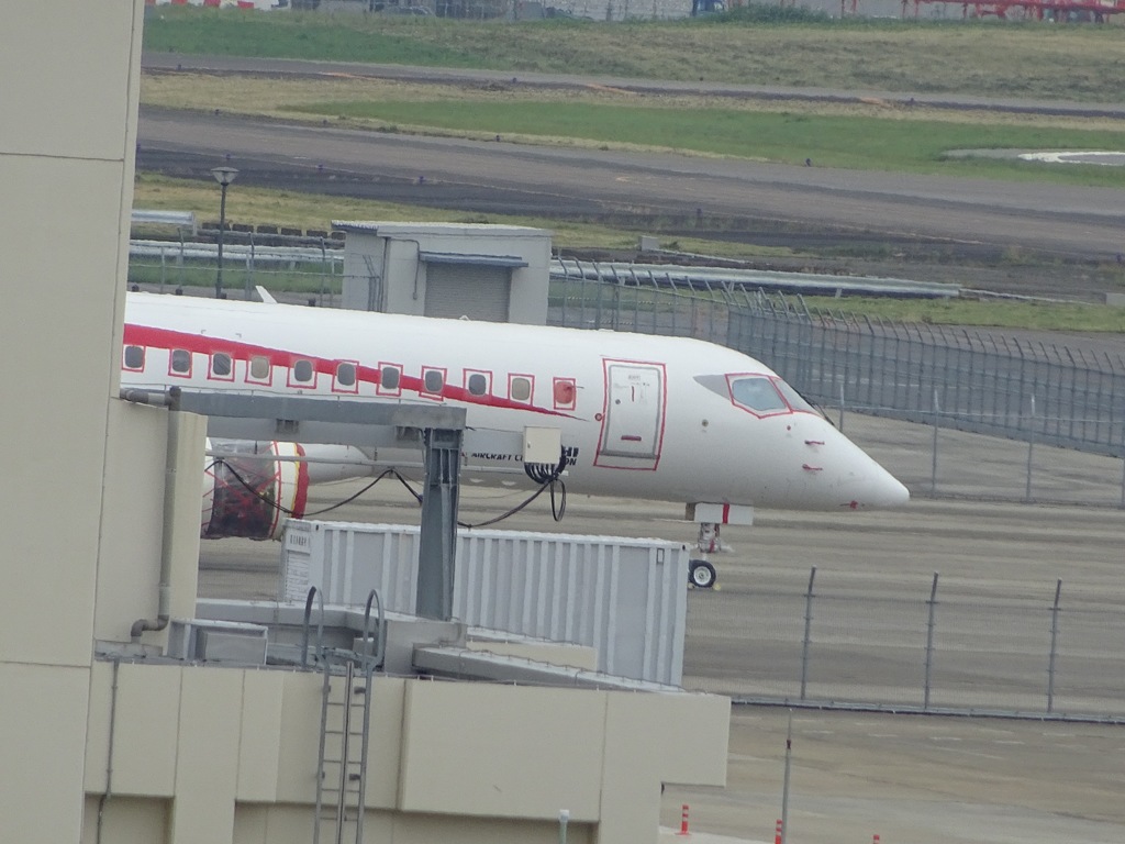 MRJ 二号機　前部だけ