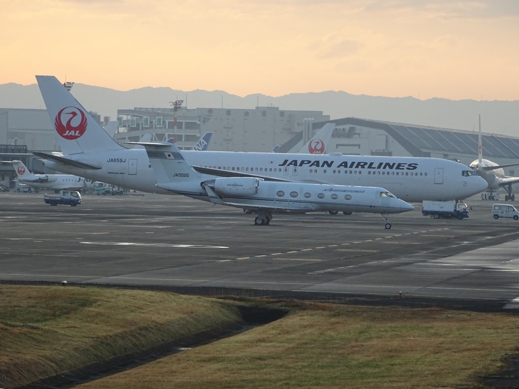 初撮影　国土交通省飛行機