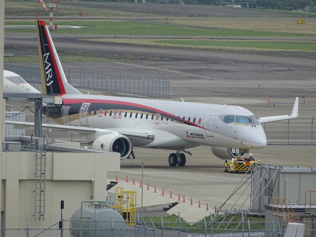 MRJ 初号機