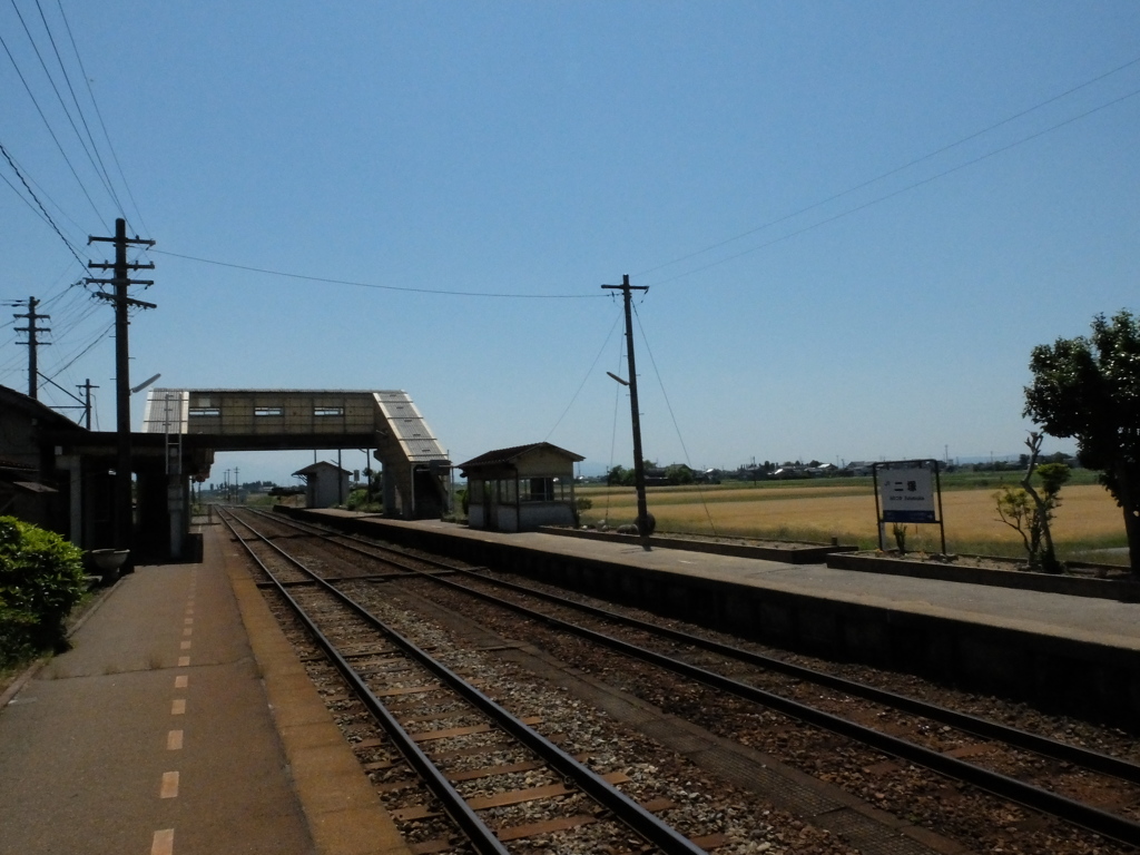 城端線二塚駅 (5)