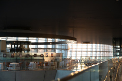 国立新美術館