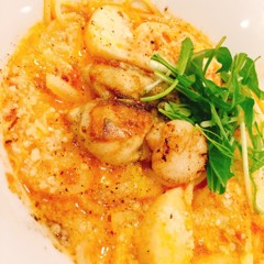 葛巻陽平とトマトクリームパスタ