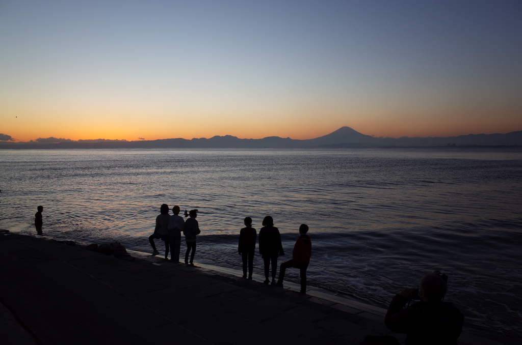 夕活　江ノ島　富士山