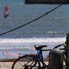 海と灯台と自転車