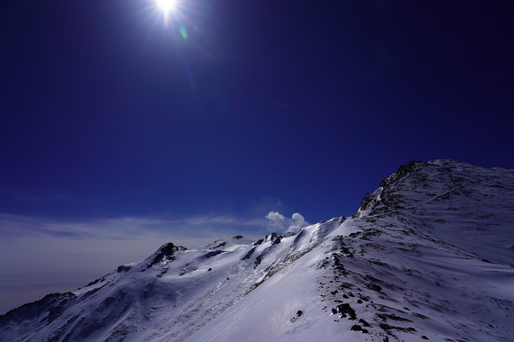 御嶽山の雪解け