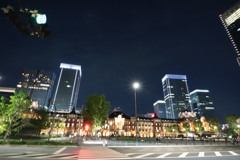 東京   駅