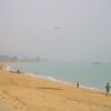 浜辺にて