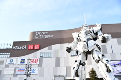 お台場　ユニコーンガンダム1
