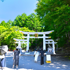 三ツ鳥居