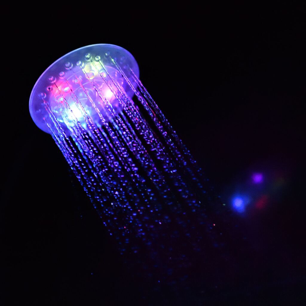 LEDシャワーヘッド