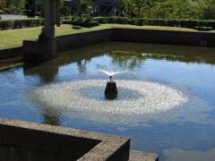 明治村　帝国ホテル前の噴水