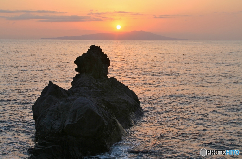ライオン岩と日の出