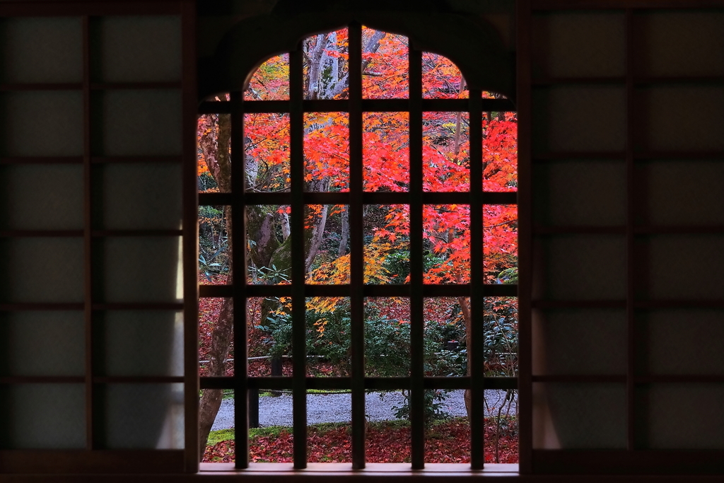 花頭窓