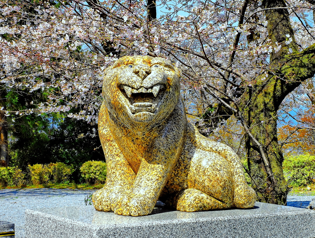 大理石の狛虎