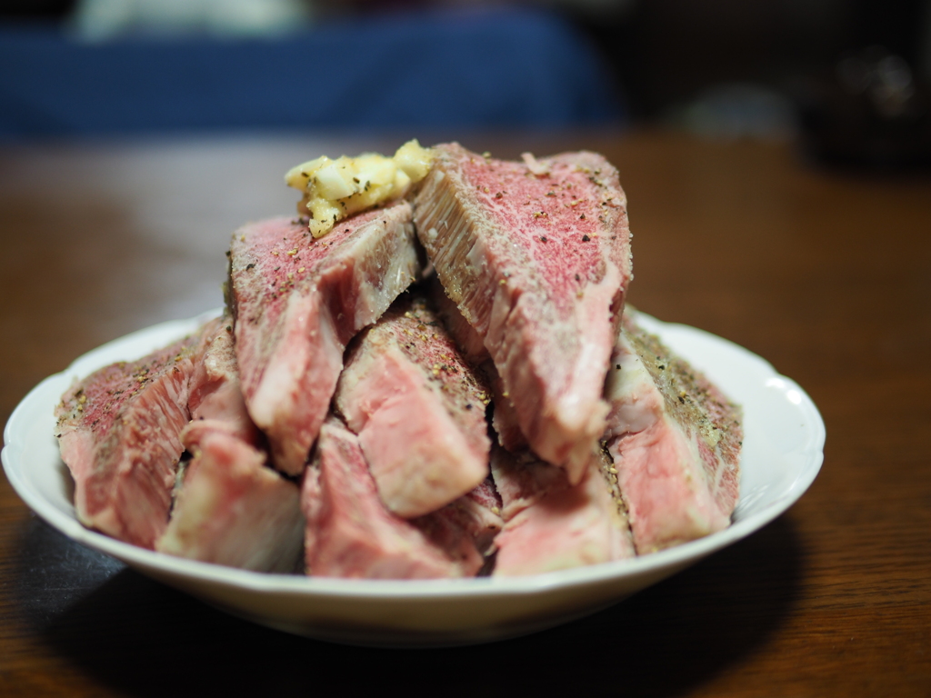 肉だ！