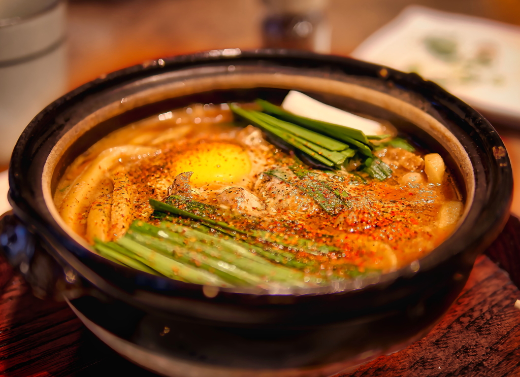 スタミナモツ入りみそ煮込みうどん