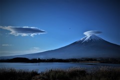 笠雲富士山　鳥