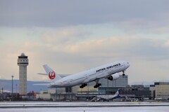 ボーイング777離陸
