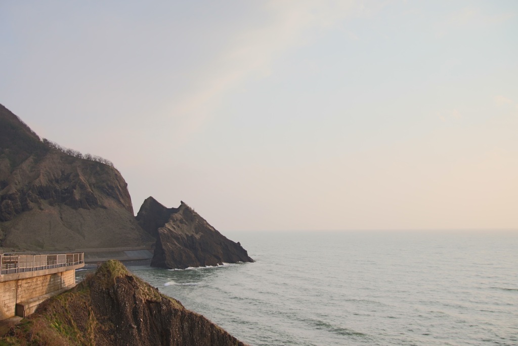 海と岩