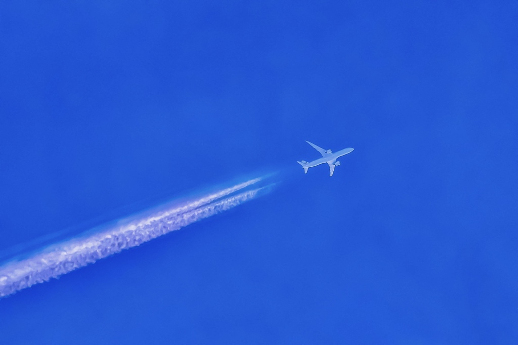 Contrail