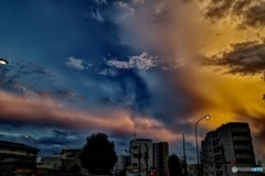 綺麗で怪しげな雲