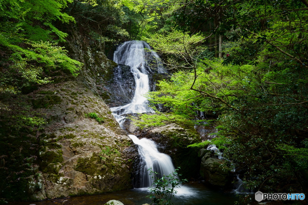 遅越の滝