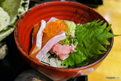 ミニ海鮮丼
