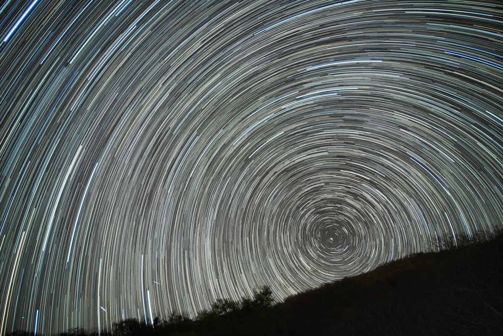 ひろしま県民の森 北の星空グルグル軌跡