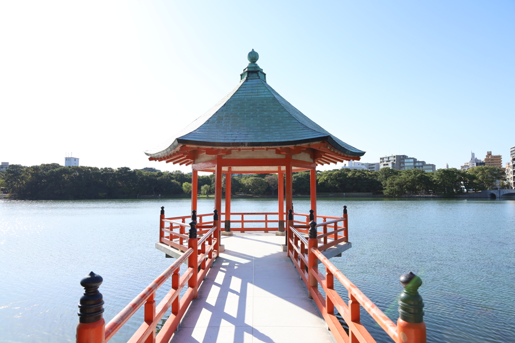 小楼閣