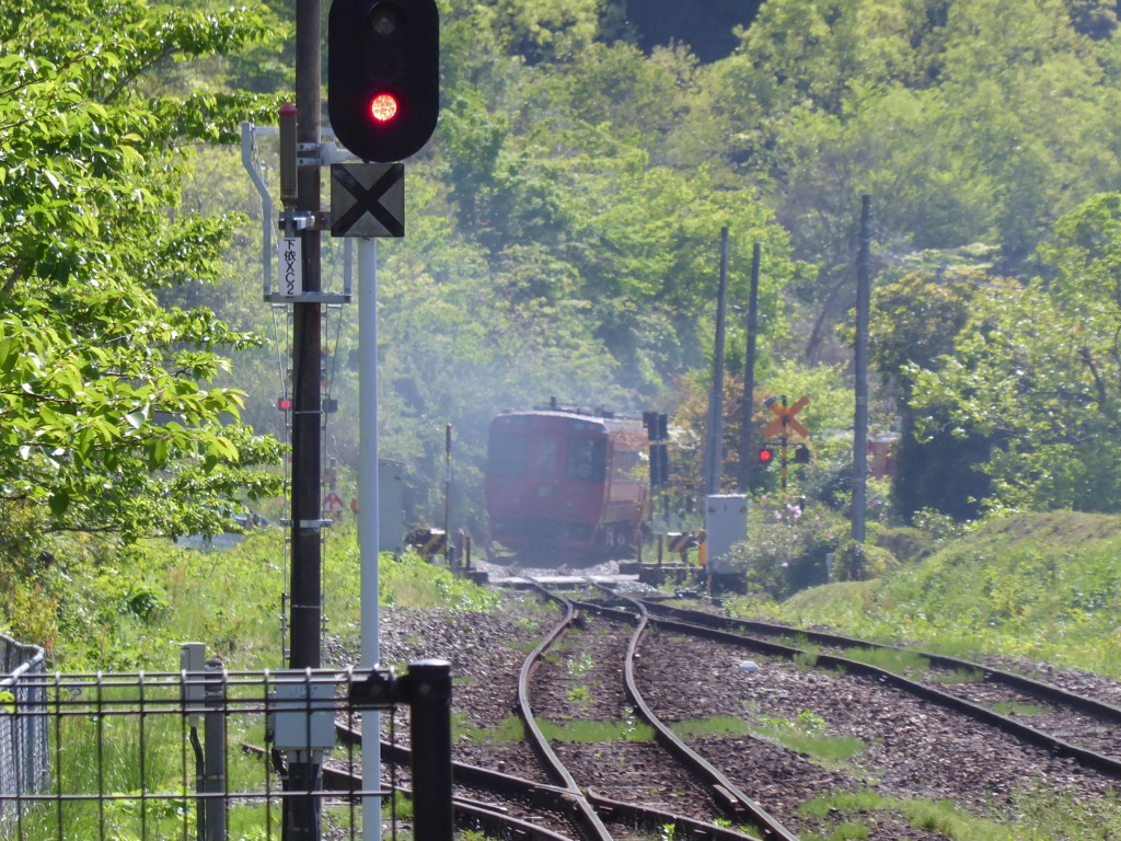 南由布駅にて