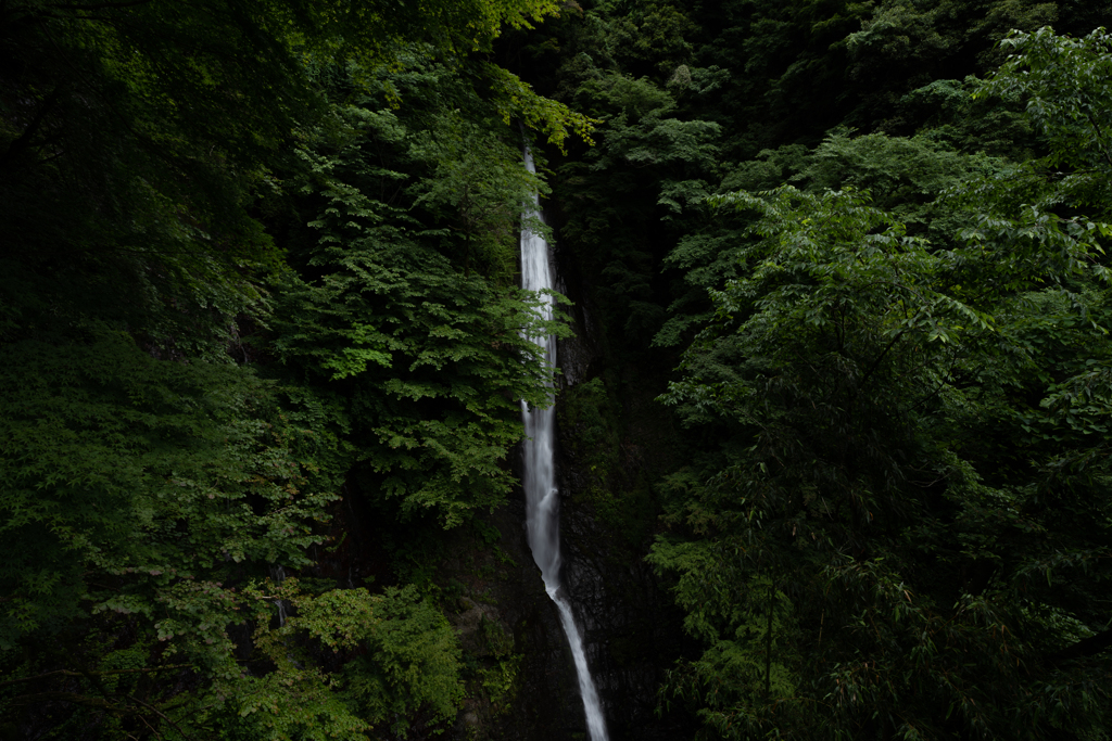 洒水の滝