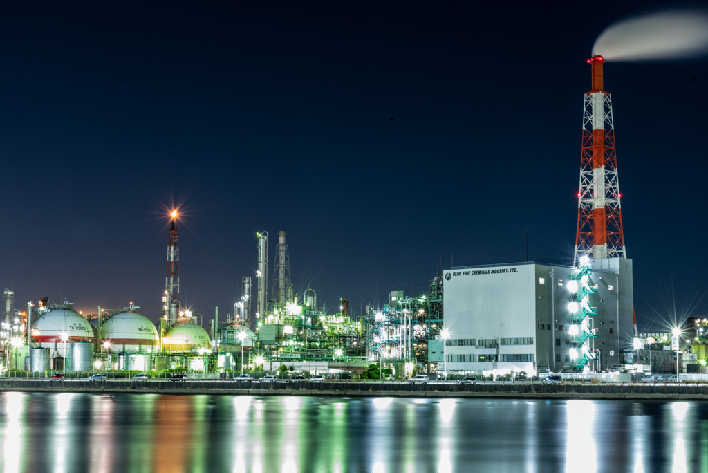 工場夜景（四日市コンビナート）